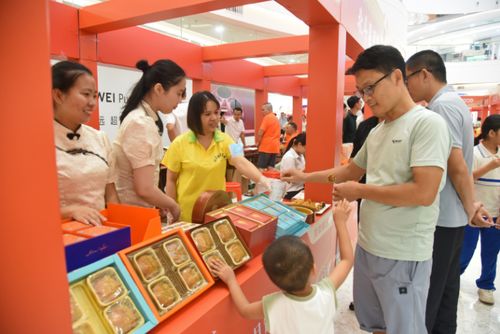 一塊餅的風(fēng)月無(wú)邊 廣東茂名中國(guó)月餅名城長(zhǎng)成記